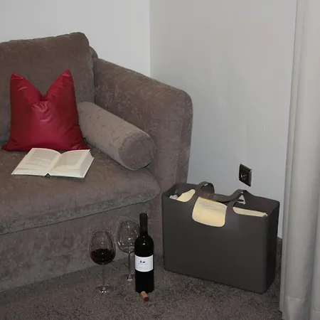 Hotel Wiedemann's Weinhotel 4*