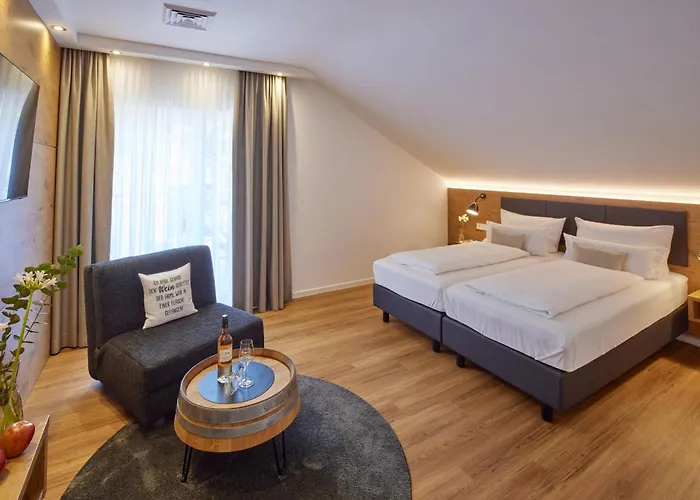 Wiedemann's Weinhotel Otel 4*